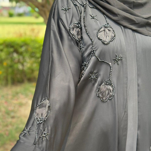 The Midnight Lace Abaya - Image 4