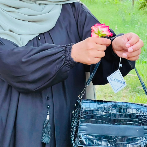 The Noir Classic Abaya - Image 2